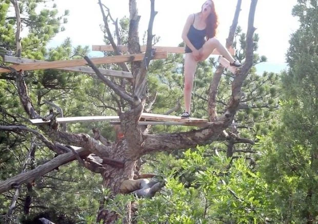 Redhead Squirts In A Public Tree House with Freckledred HD [Piss Spitting, Domination] (2023 | Mp4)