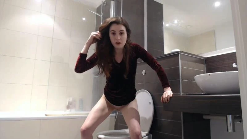 Uk Pee Compilation with Lola Rae HD [Pee, Trimmed Pussy] (2023 | Mp4)