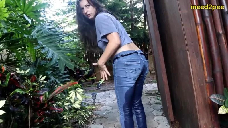 Locked Out with Indica HD [Pussy Eating, Lesbian] (2023 | Mp4)