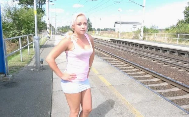 Pissshow For ​Approaching Train with Naomi Nevena HD [Clothed Pissing, Piss] (2023 | MPEG-4)
