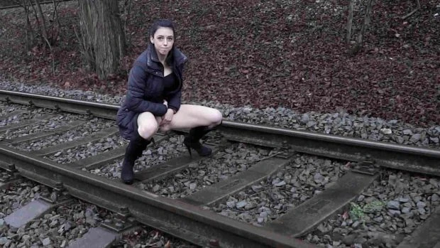 On Rail Track with Annie FullHD [Comshot, Dirty Urine] (2023 | MPEG-4)