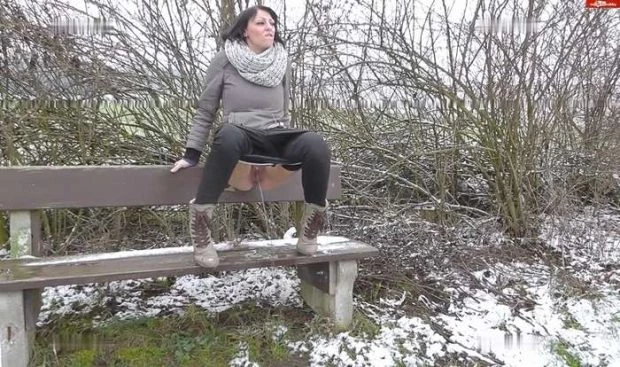 The First Snow And My Piss with Gina-Bang FullHD [Piss In Glass, Casting] (2023 | MPEG-4)