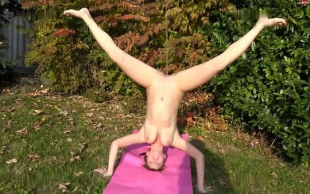 Gymnastics exercises stark naked FullHD [Orgy, Public Sex] CrazyAndWild (2024 | MPEG-4)